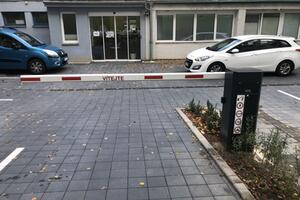 A small parking system for a private clinic in Brno