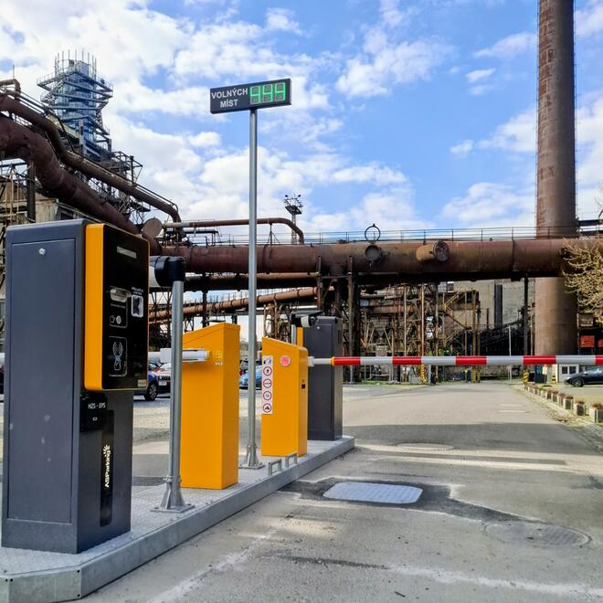 Rozsáhlý parkovací systém pro celý areál Dolních Vítkovic