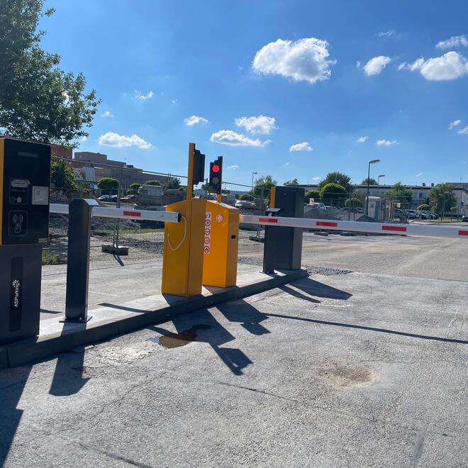 Parkovací systém na zpoplatněné parkoviště u Nemocnice AGEL Prostějov