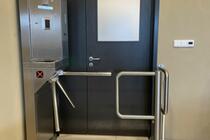 Turnikety s mincovníkem na pánské a dámské toalety - #3