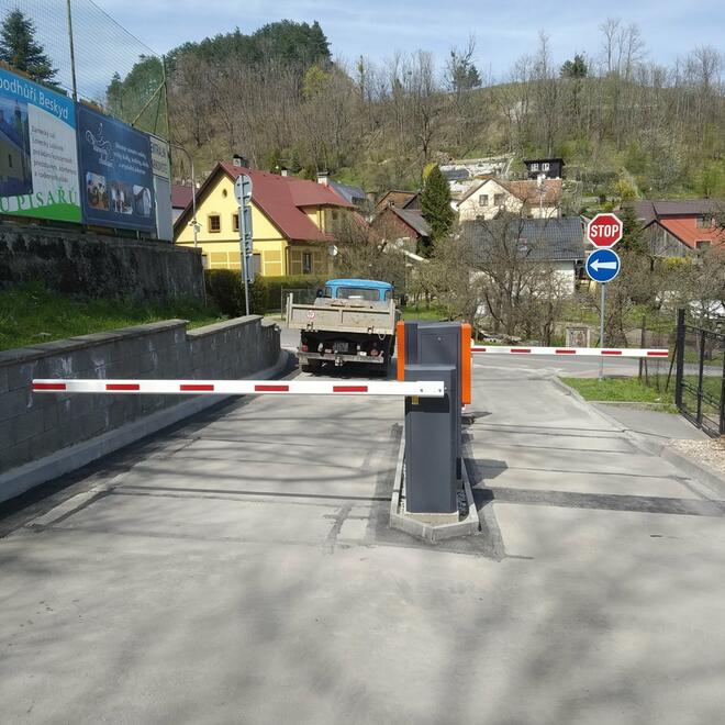 Parkovací systém na parkoviště ve Štramberku v Beskydech