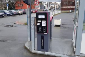 Multi-entry automatic parking system at the hotel