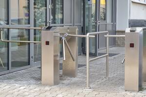 Chip card access system with two turnstiles