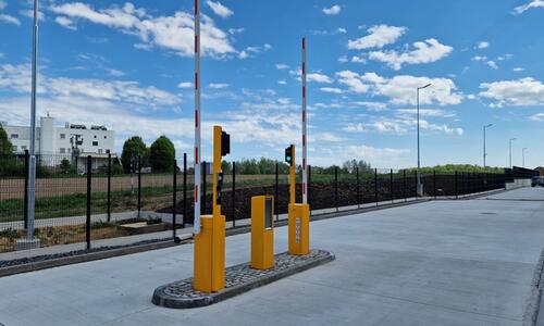 Automatic system at the entrance to the fire station