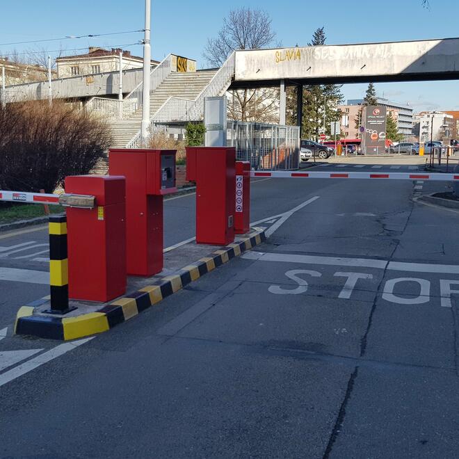 Systém na kontrolu vjezdů a výjezdů u sportovní haly